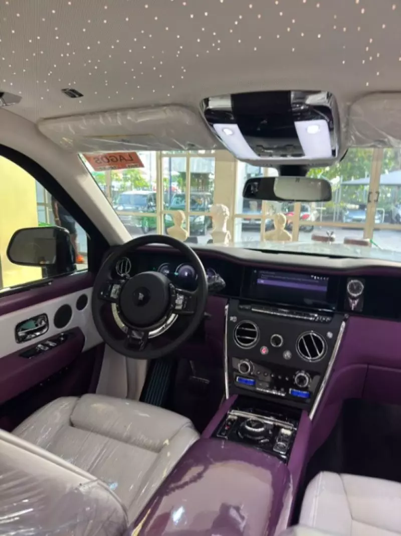 Rolls-Royce Cullinan - 2025