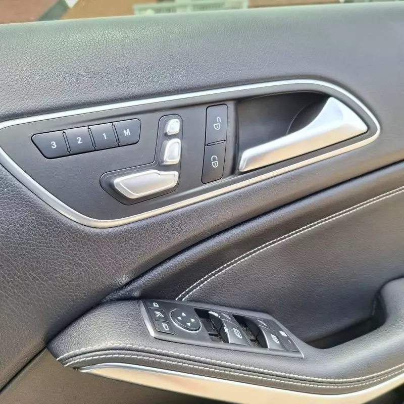 Mercedes-Benz GLA 200   - 2018