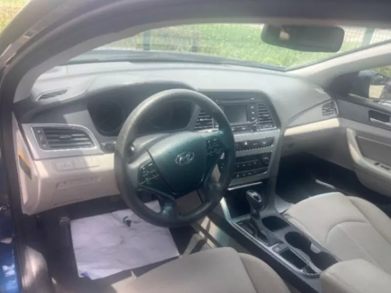 Hyundai Sonata   - 2015