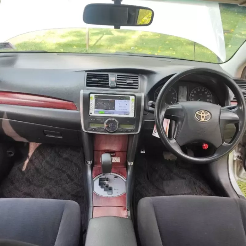 Toyota Allion    - 2008