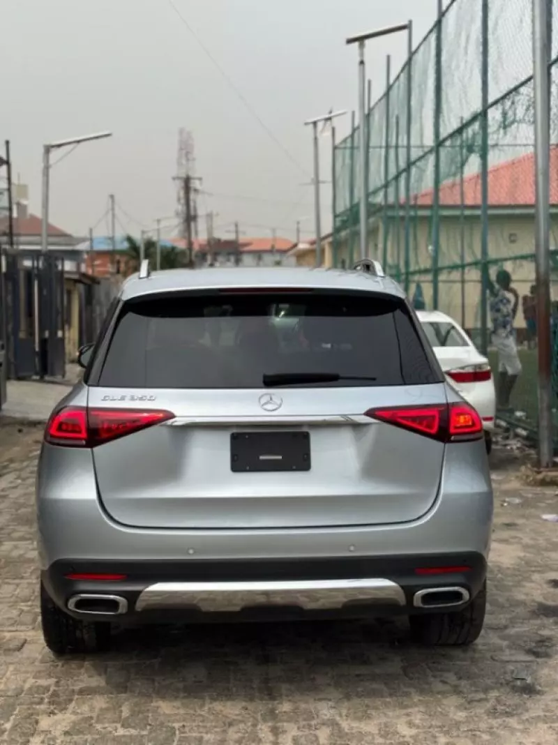Mercedes-Benz GLE-Class   - 2022