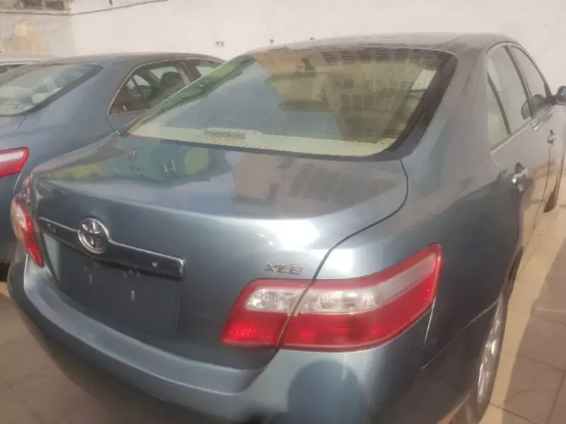Toyota Camry   - 2007