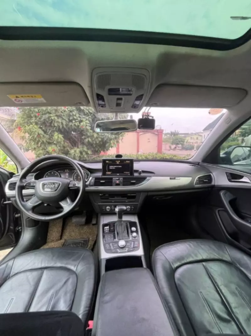 Audi A6   - 2012