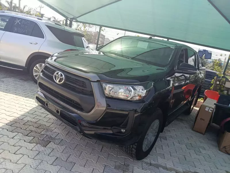 Toyota Hilux - 2025