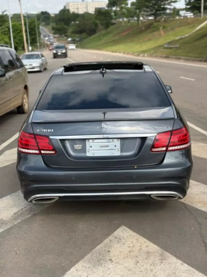 Mercedes-Benz E-class - 2015