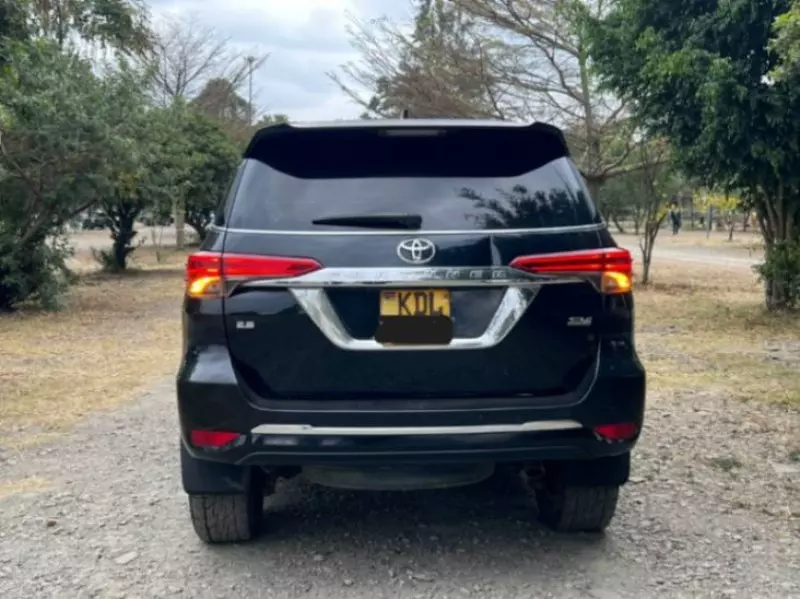 TOYOTA Fortuner   - 2016