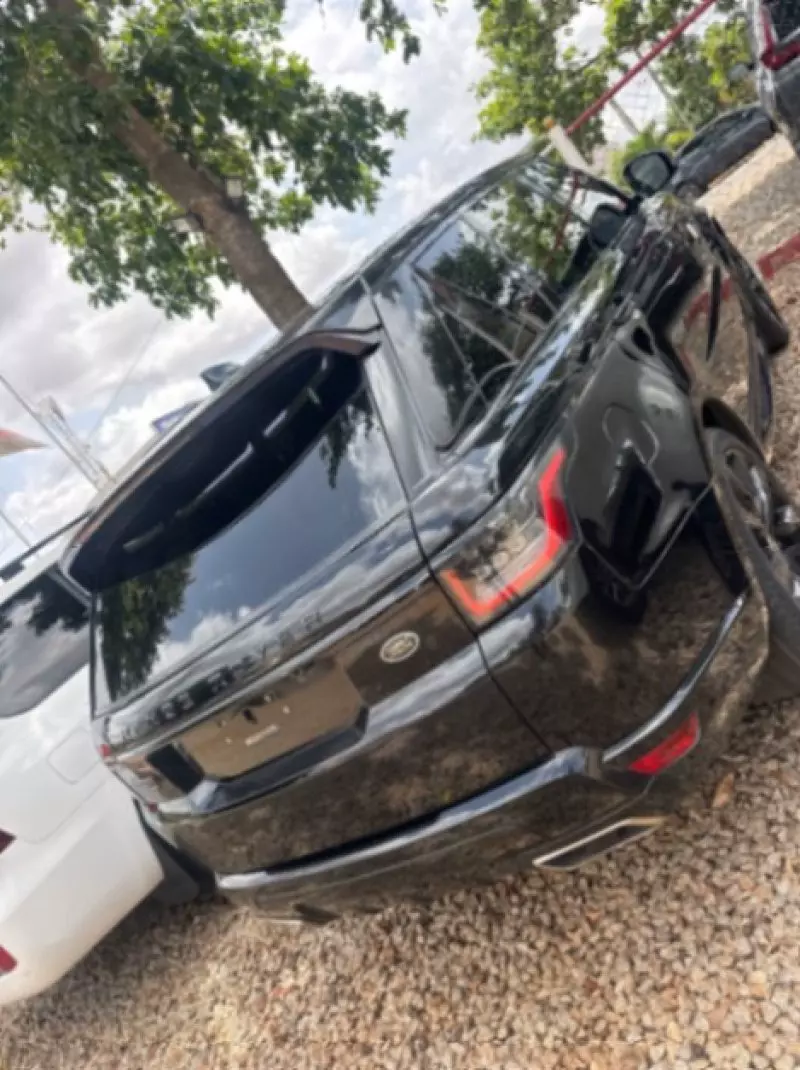 Land Rover Range Rover Sport   - 2020