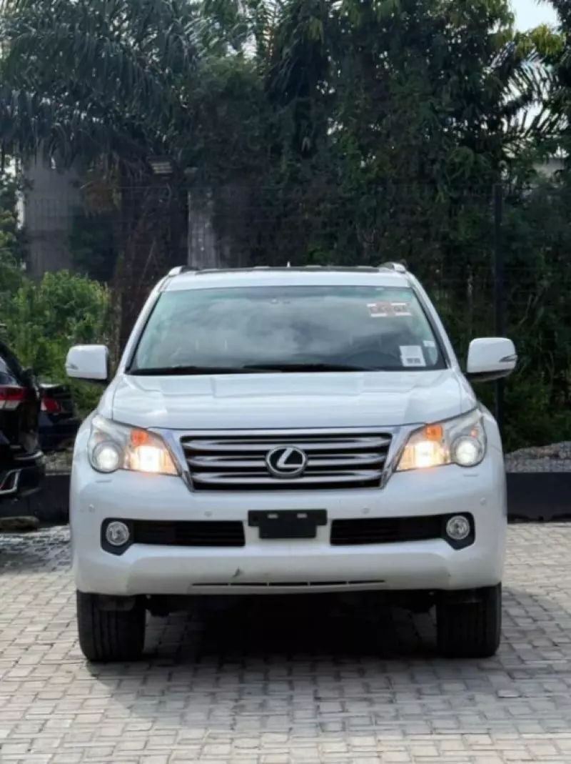Lexus GX 460   - 2012