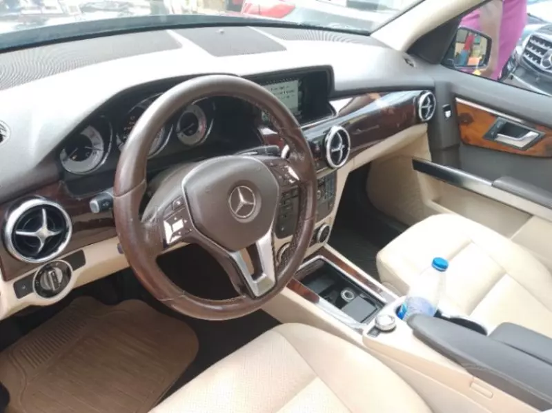 Mercedes-Benz GLK 350   - 2015
