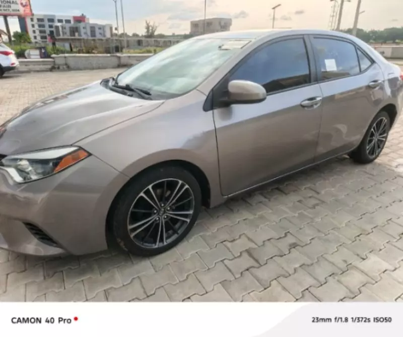 TOYOTA Corolla   - 2016