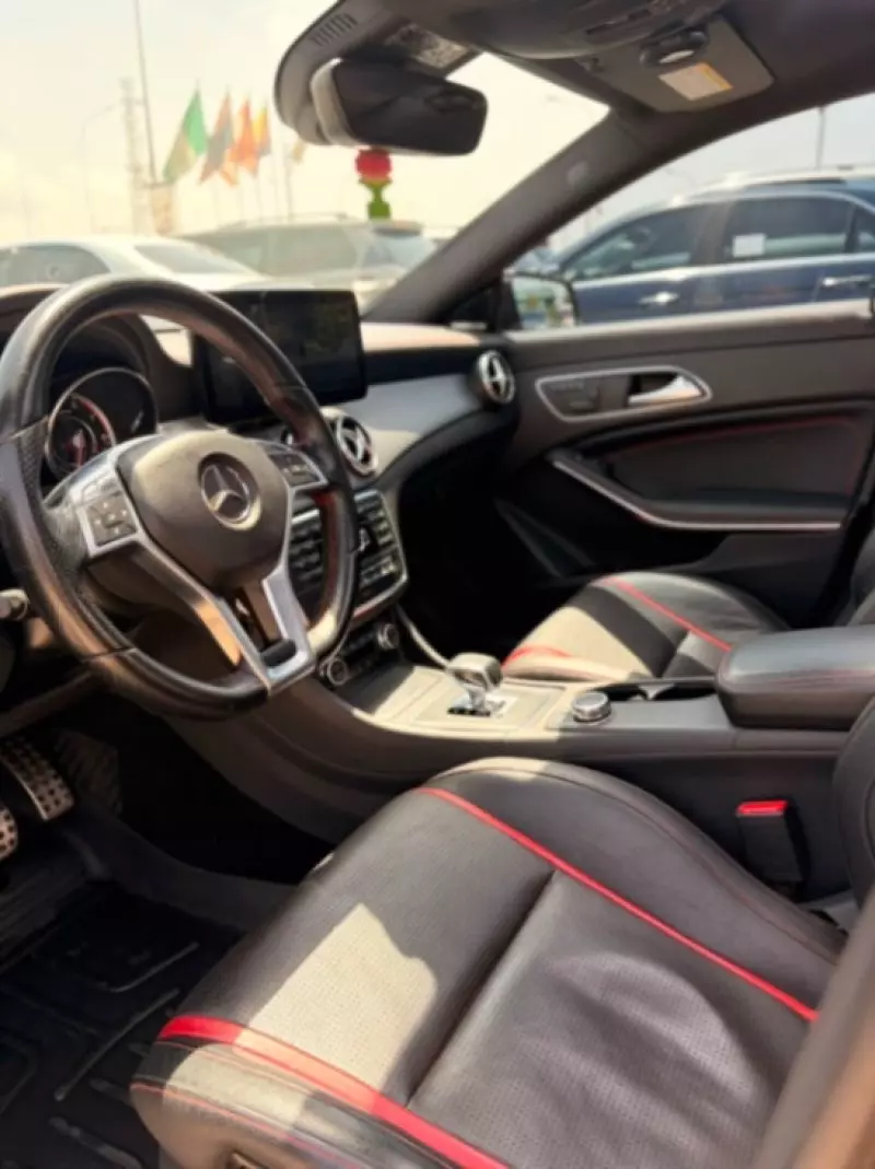Mercedes-Benz CLA-Class   - 2014