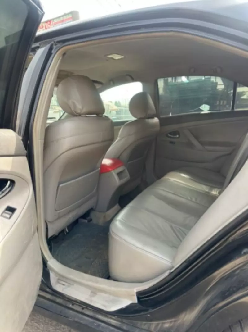 Toyota Camry   - 2007