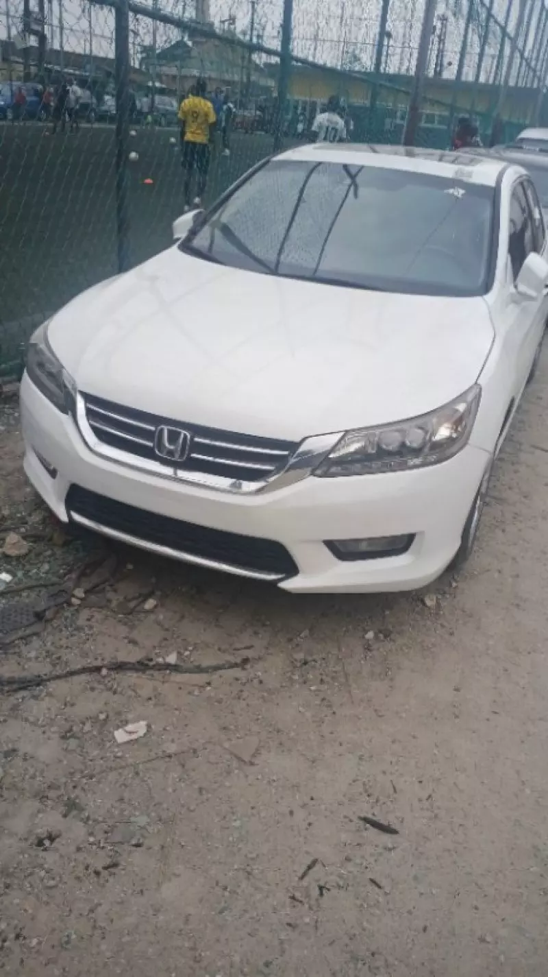 Honda Accord   - 2014
