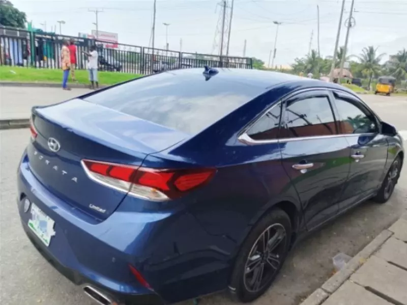 Hyundai Sonata   - 2018