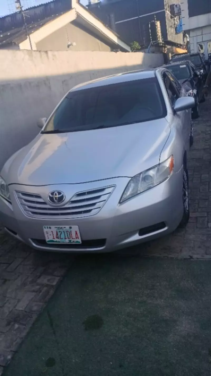 TOYOTA camry   - 2009
