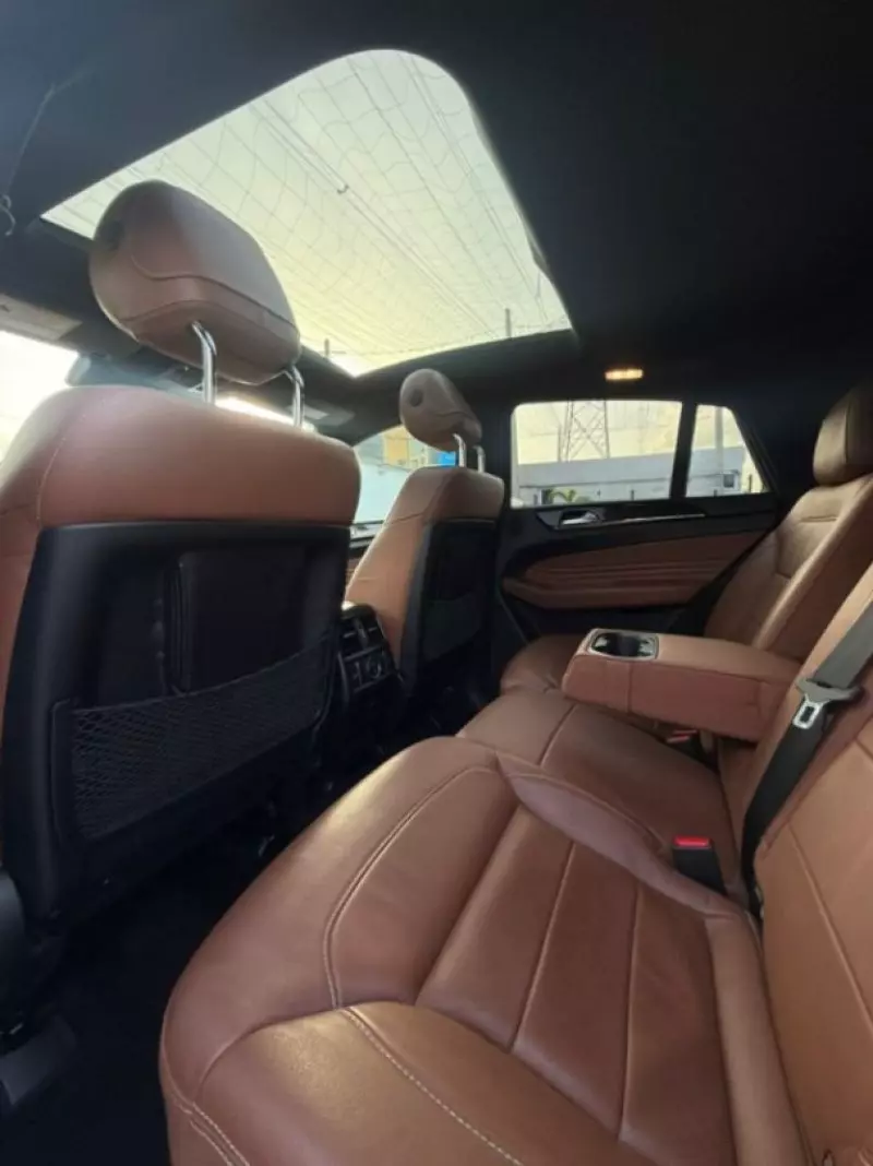 Mercedes-Benz GLE-Class   - 2018
