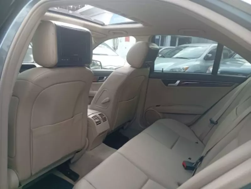 Mercedes-Benz C-Class   - 2012