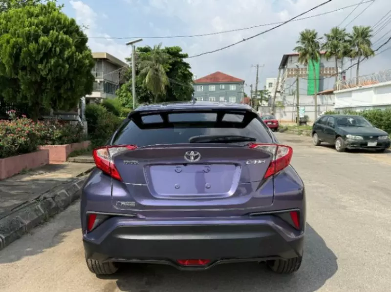 Toyota C-HR   - 2019