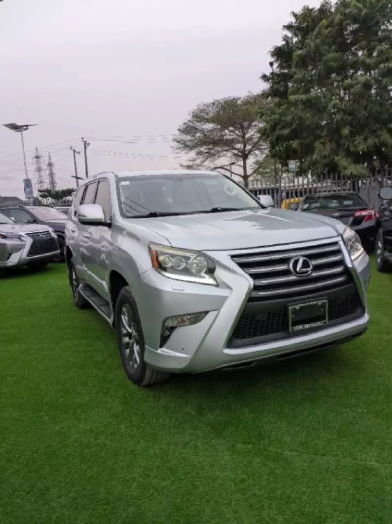 Lexus GX   - 2017