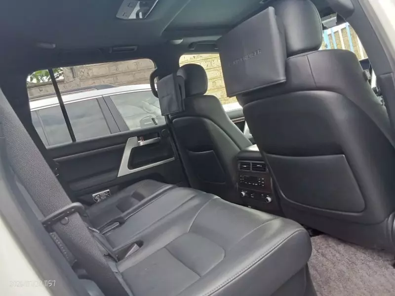 TOYOTA Landcruiser ZX   - 2019