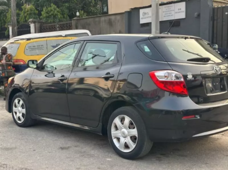 Toyota Matrix   - 2009