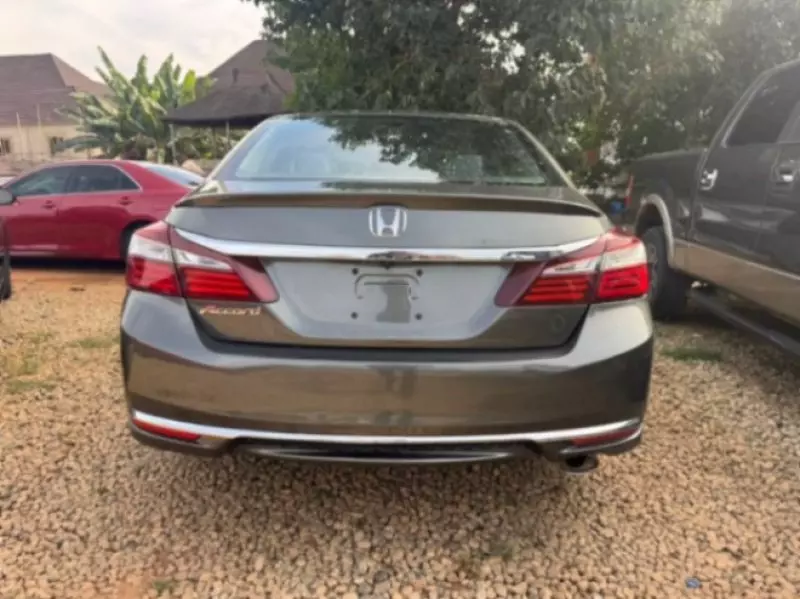 Honda Accord   - 2013