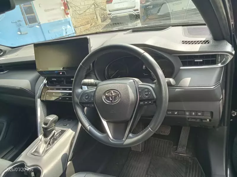 TOYOTA Harrier - 2020
