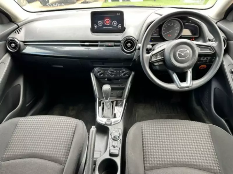 Mazda Demio    - 2018