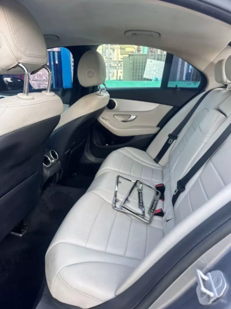 Mercedes-Benz C 300   - 2015