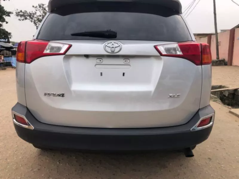 Toyota RAV 4   - 2014