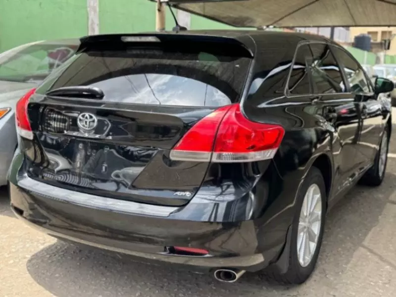 Toyota Venza   - 2010