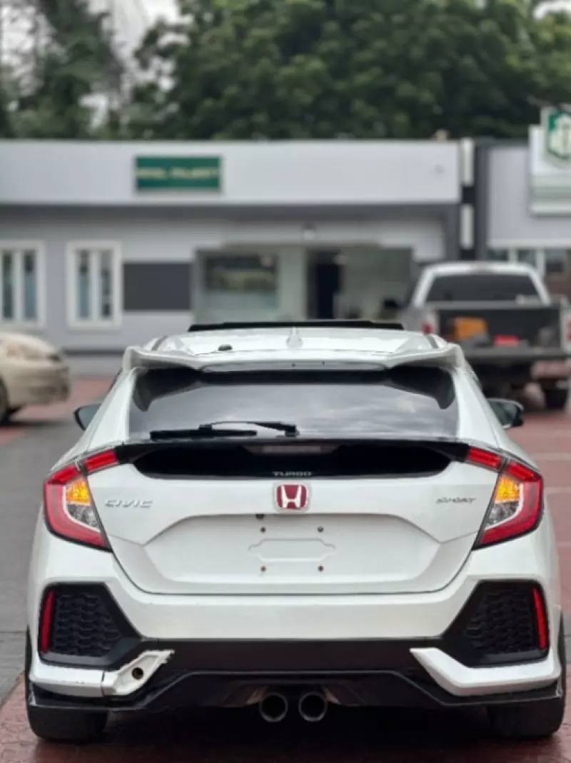 Honda Civic   - 2017