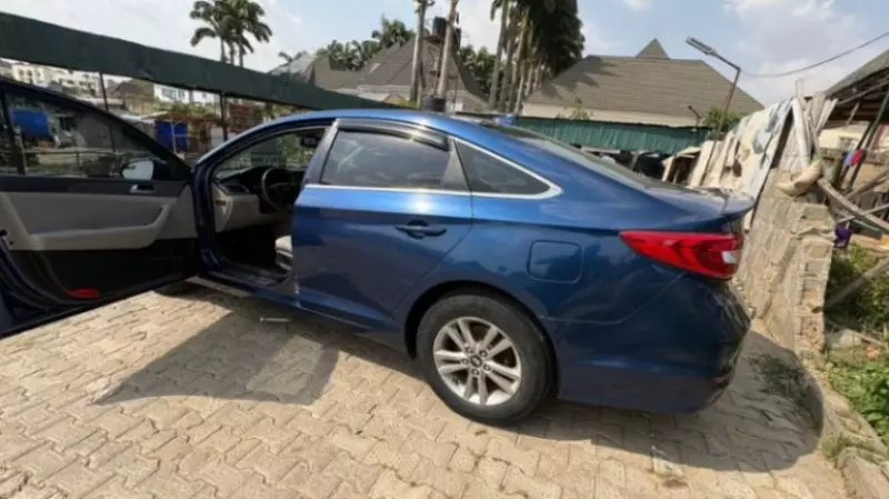 Hyundai Sonata   - 2016