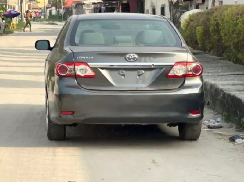Toyota Corolla   - 2013