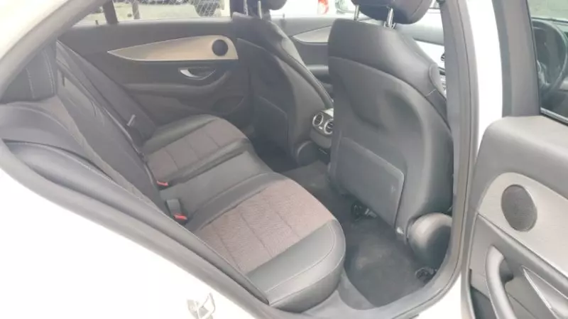 Mercedes-Benz E200   - 2018