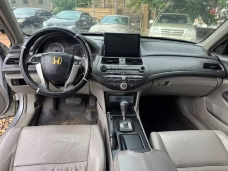 Honda Accord   - 2008