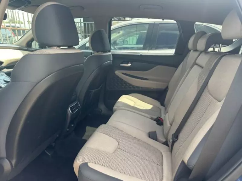 Hyundai Santa Fe   - 2022