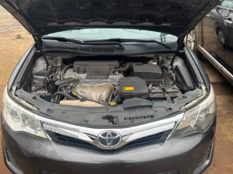 TOYOTA Camry   - 2013