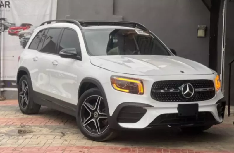 Mercedes-Benz GLB 250   - 2022
