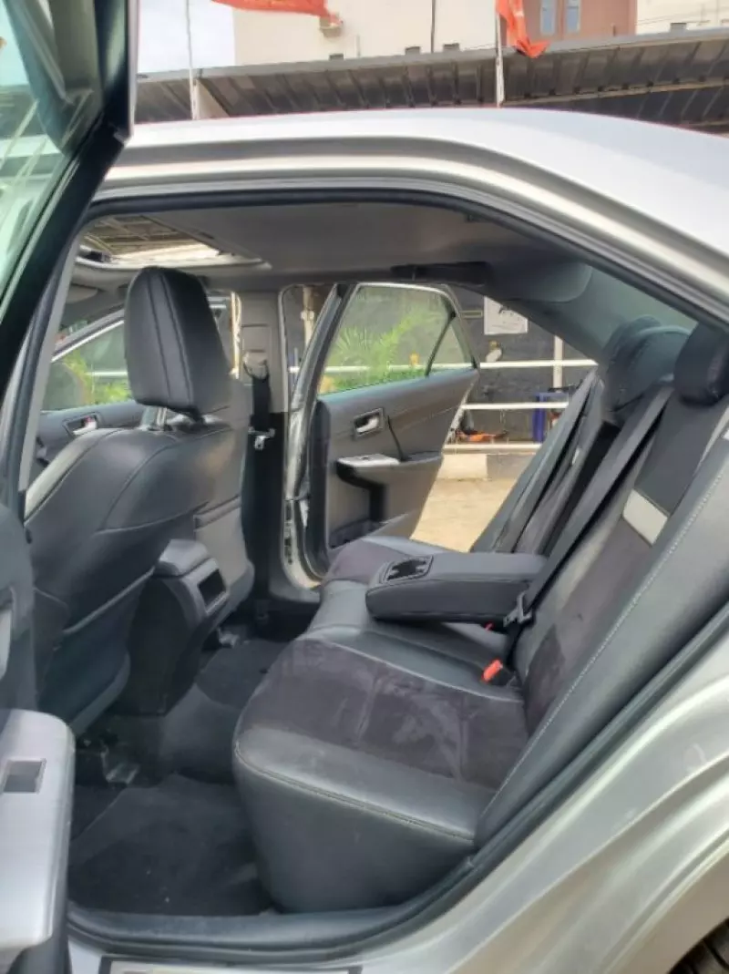 TOYOTA Camry - 2014