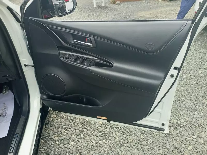 TOYOTA Harrier GR - 2019