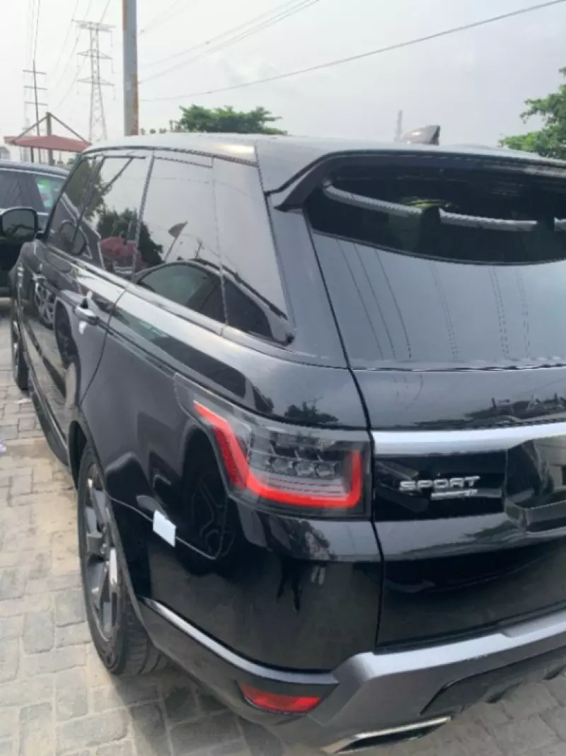 RANGE ROVER HSE LR4   - 2019