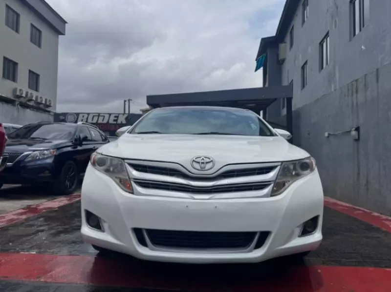 TOYOTA Venza   - 2013