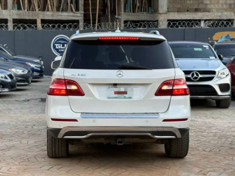 Mercedes-Benz 350   - 2014