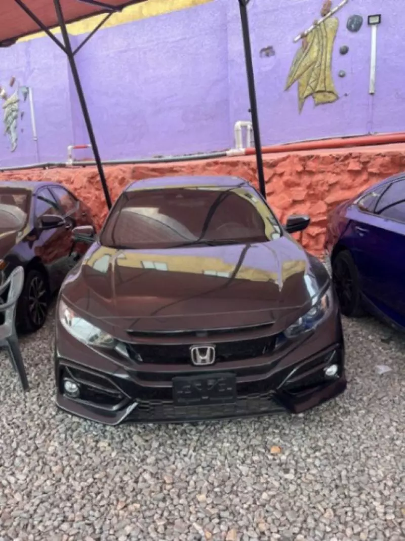 Honda Civic   - 2021