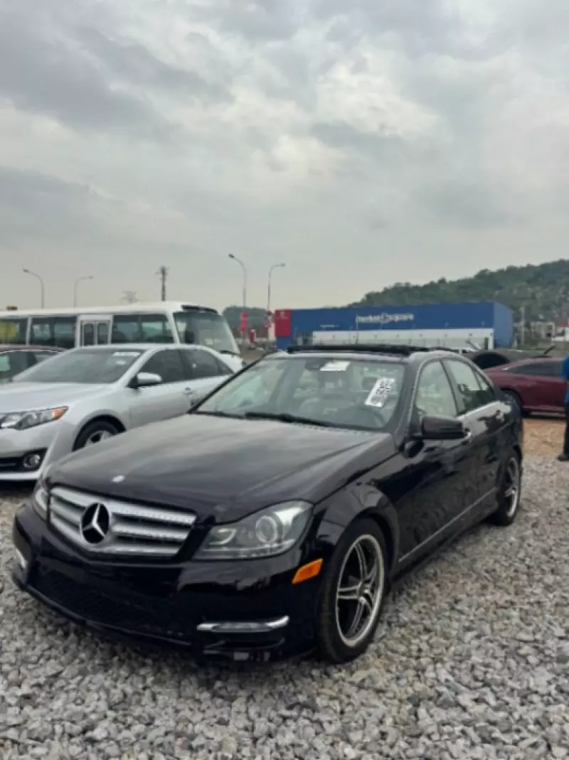 Mercedes-Benz C-Class   - 2012