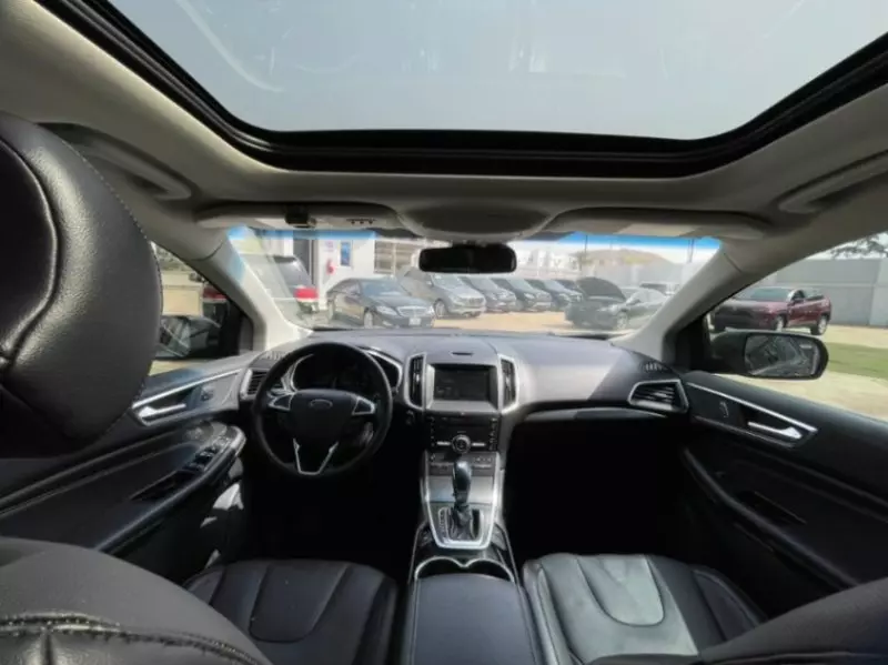 Ford Edge   - 2015