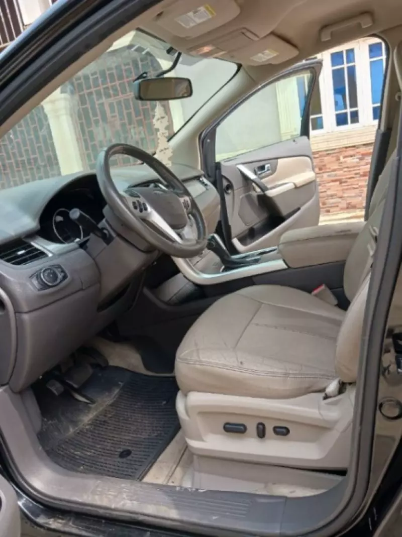 Ford Edge - 2011