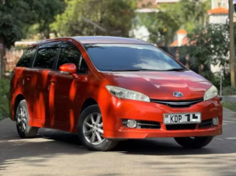 Toyota Wish   - 2016