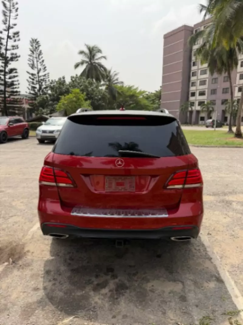 Mercedes-Benz GLE-Class - 2016